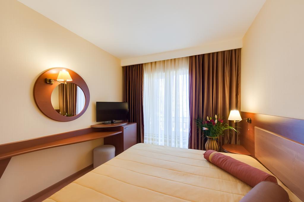 Hotel Palas Мамая Номер фото