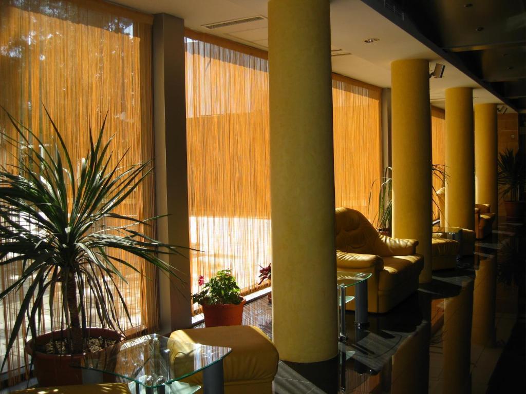 Hotel Palas Мамая Экстерьер фото